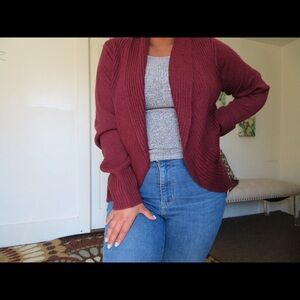 H&M burgundy sweater